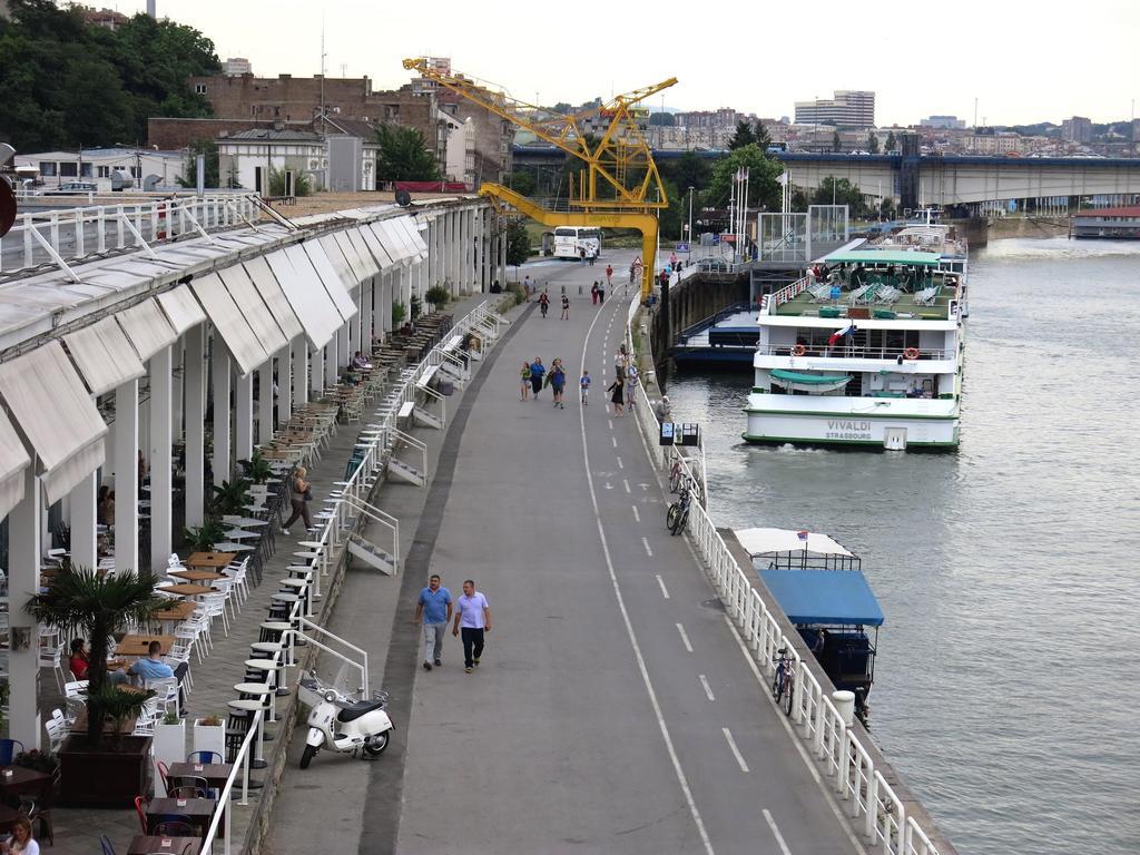 Danube Apartment Belgrado Exterior foto